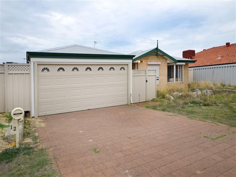 12 Degree Court, Marangaroo WA 6064