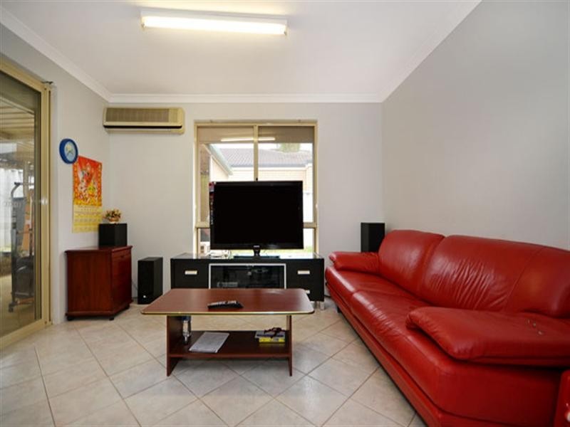 12 Degree Court, Marangaroo WA 6064