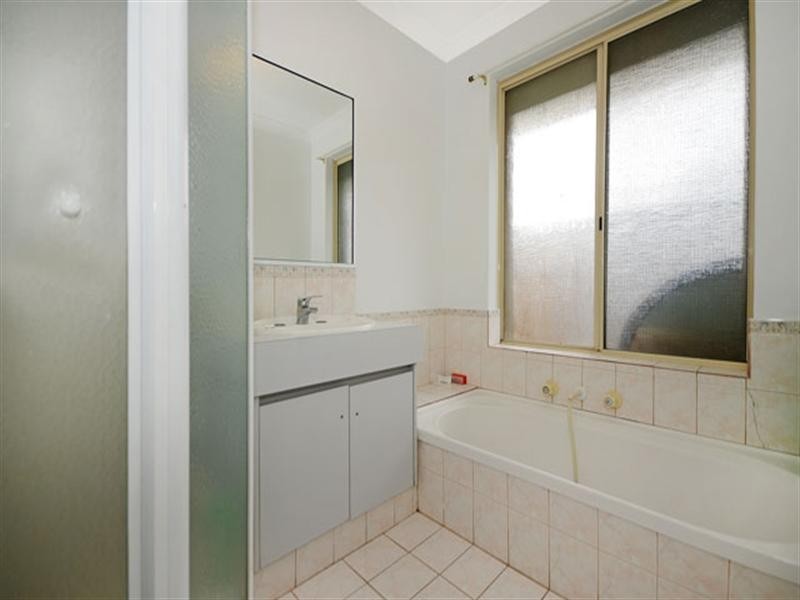 12 Degree Court, Marangaroo WA 6064