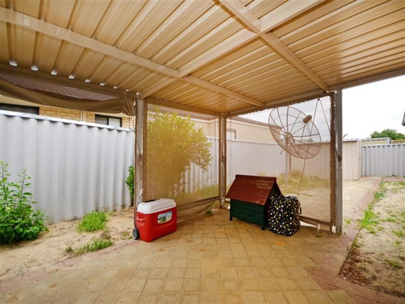 12 Degree Court, Marangaroo WA 6064