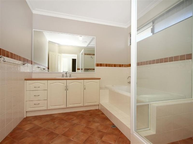 71 Sattleberg Ramble, Dianella WA 6059