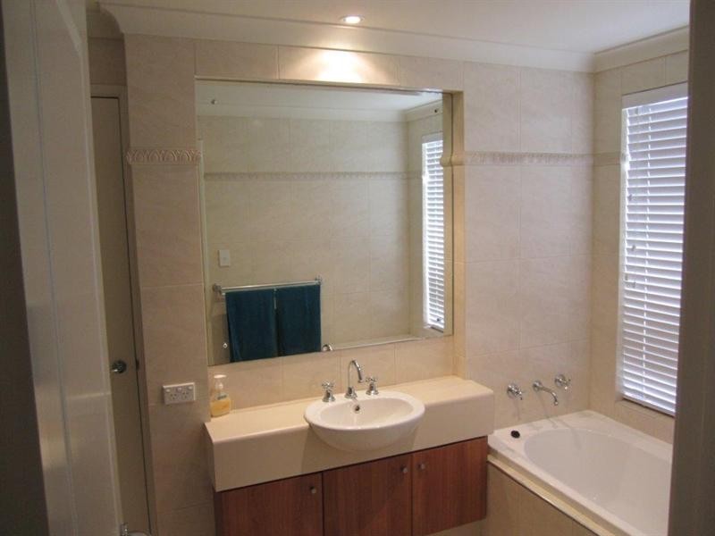 18 Balikpapan Avenue, Dianella WA 6059