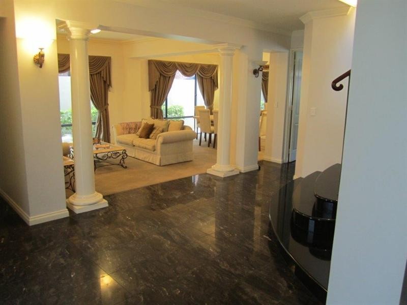 18 Balikpapan Avenue, Dianella WA 6059