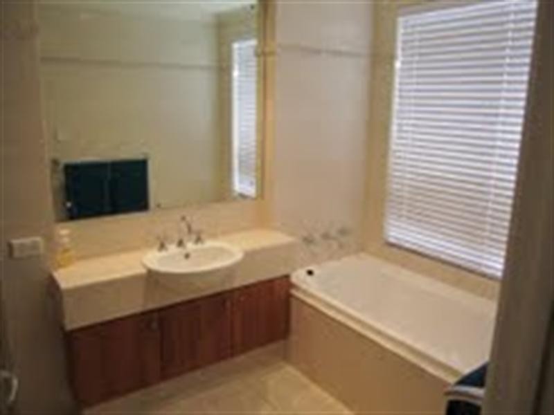 18 Balikpapan Avenue, Dianella WA 6059