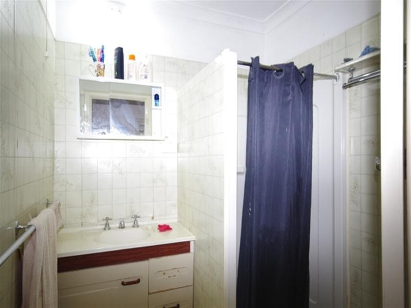 29 Templeton Crescent, Girrawheen WA 6064