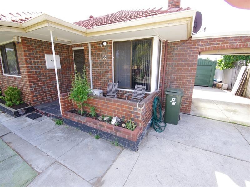 35 Gretham Road, Westminster WA 6061