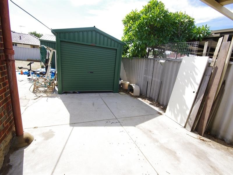 35 Gretham Road, Westminster WA 6061