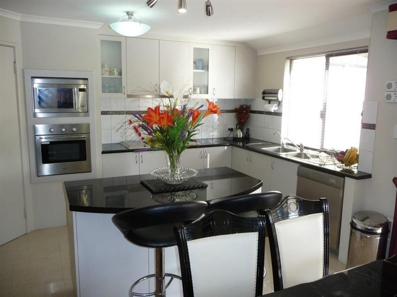 21 Balikpapan Avenue, Dianella WA 6059