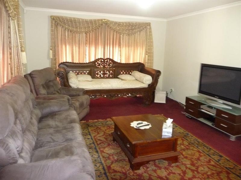 21 Balikpapan Avenue, Dianella WA 6059