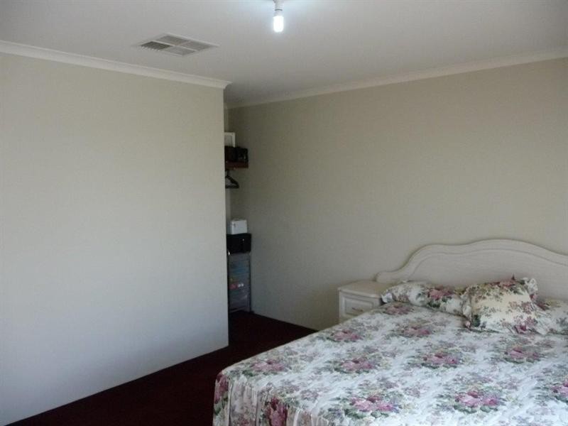 21 Balikpapan Avenue, Dianella WA 6059