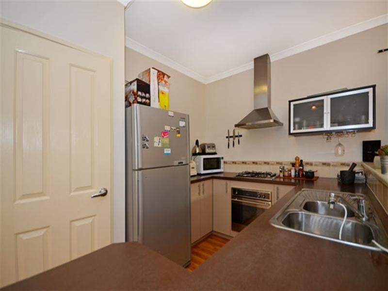 2 Lancing Way, Balga WA 6061