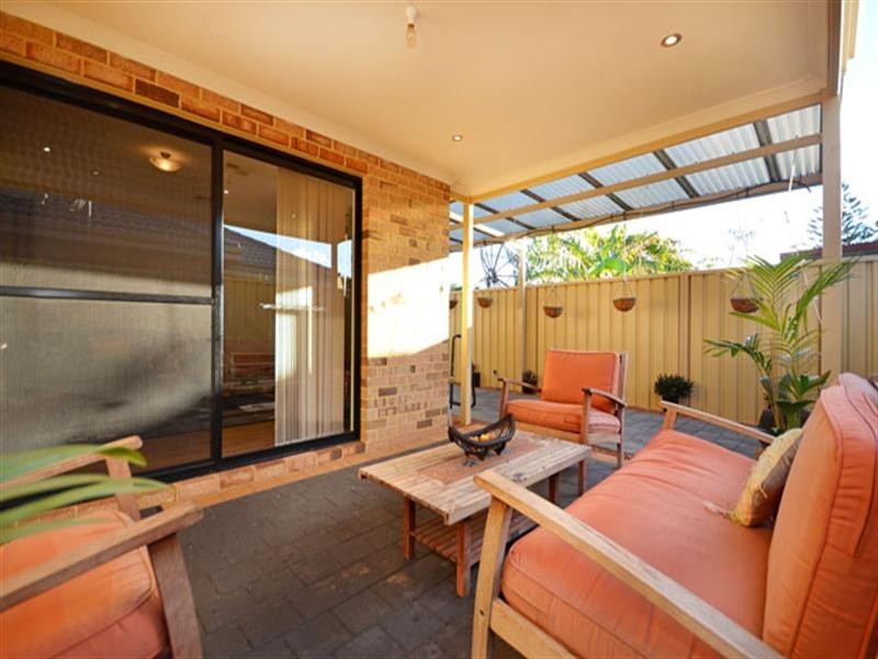 2 Lancing Way, Balga WA 6061