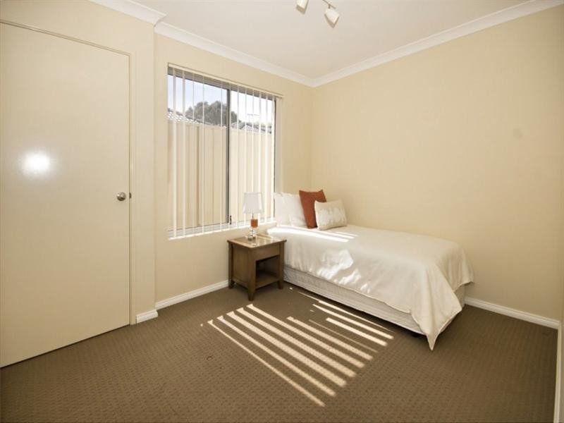 2b Playden Way, Balga WA 6061