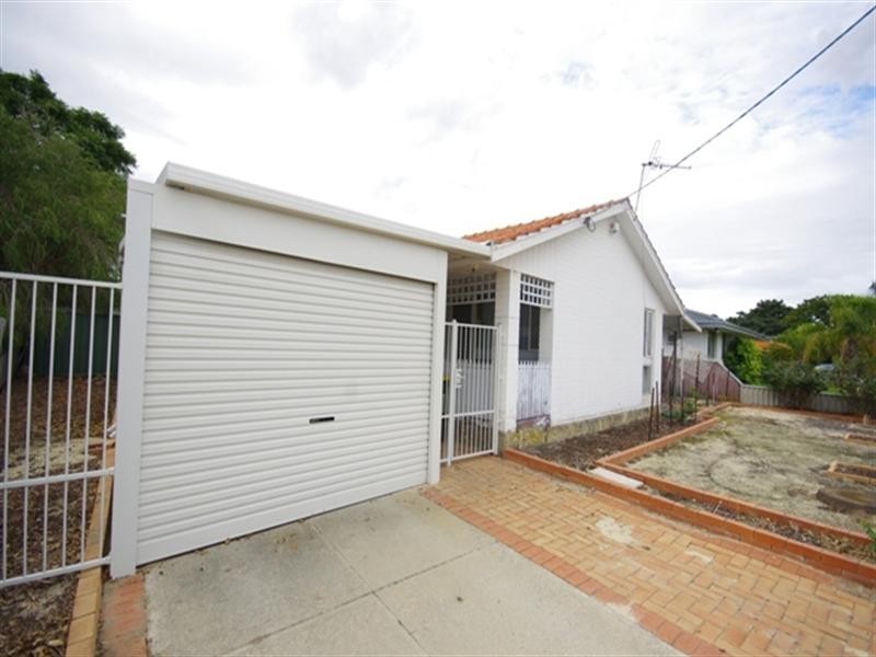 39 Whitehouse Drive, Koondoola WA 6064