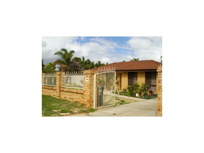 1 Chestnut Grove, Mirrabooka WA 6061
