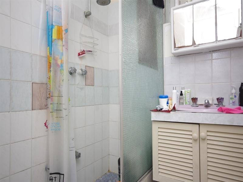 16 Roydon Way, Girrawheen WA 6064