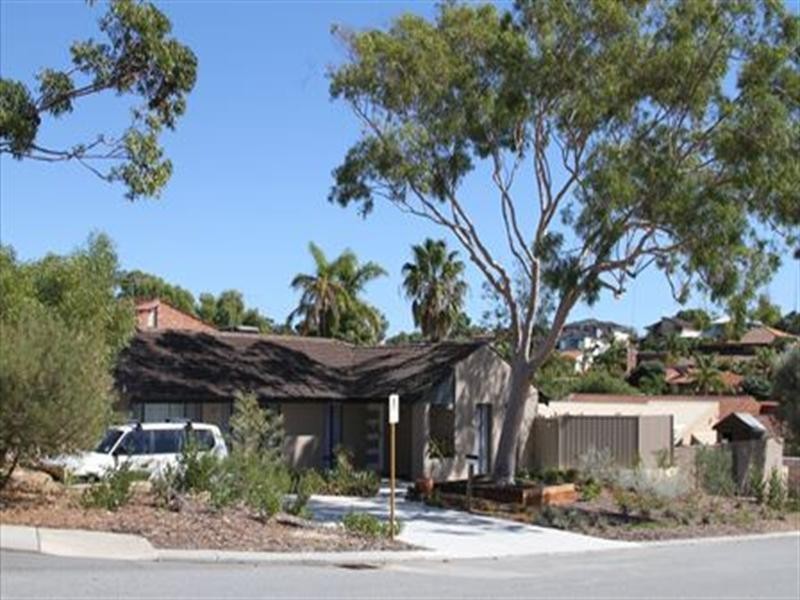 14 Cliverton Court, Marmion WA 6020
