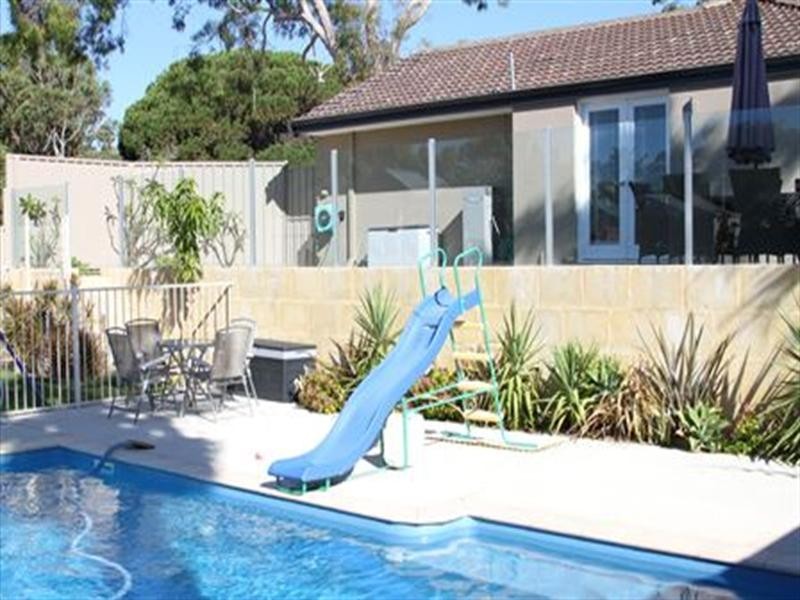 14 Cliverton Court, Marmion WA 6020