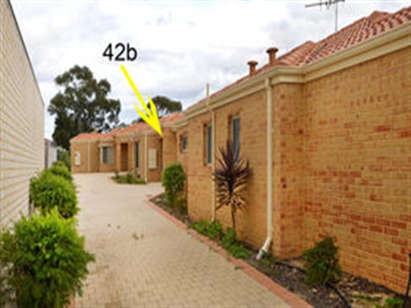 42b Eastdene Circle, Nollamara WA 6061
