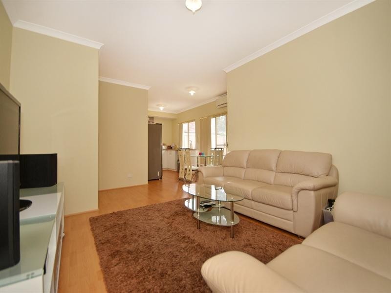 42b Eastdene Circle, Nollamara WA 6061