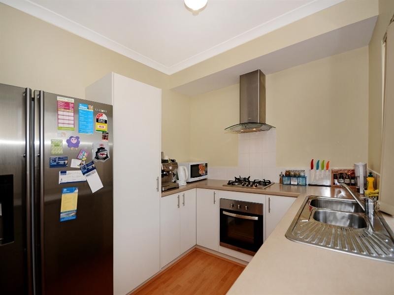 42b Eastdene Circle, Nollamara WA 6061