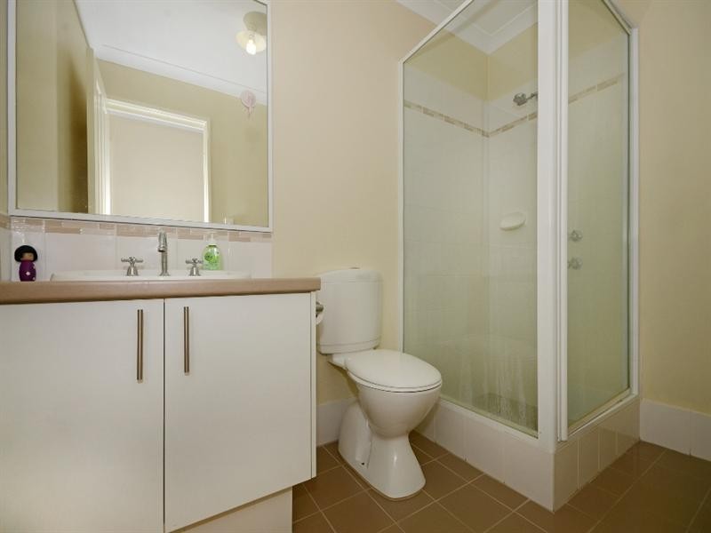 42b Eastdene Circle, Nollamara WA 6061