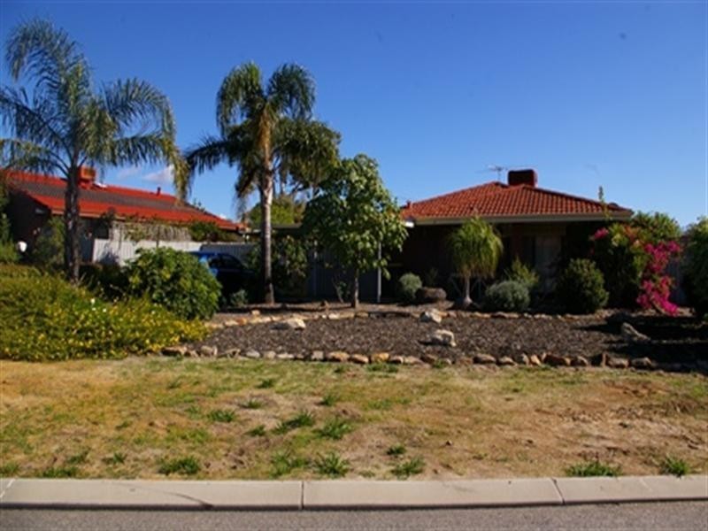 9 Skelwith Close, Balga WA 6061