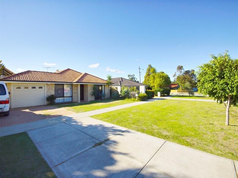 43 Camberwell Road, Balga WA 6061