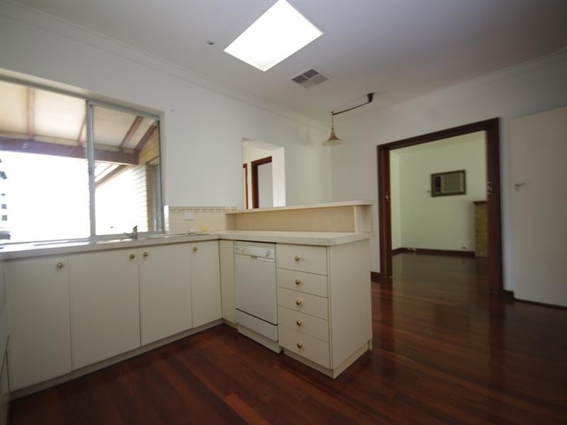 170 Hayes Avenue, Dianella WA 6059