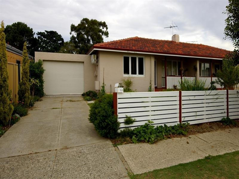 10a Heyshott Road, Balga WA 6061