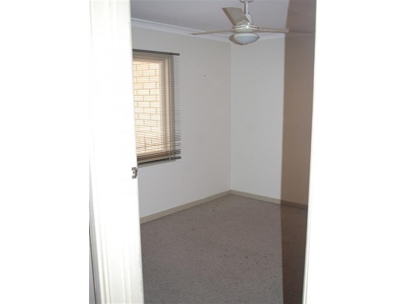 45 Montrose Avenue, Girrawheen WA 6064