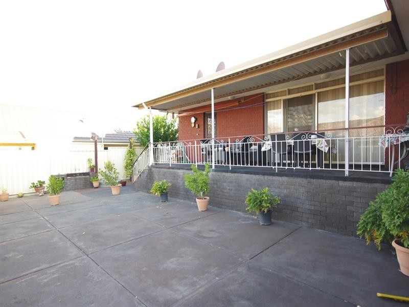 98 Homer Street, Dianella WA 6059