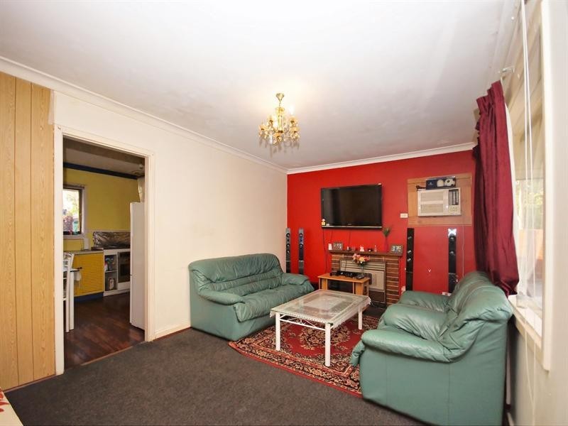 122 Balga Avenue, Balga WA 6061