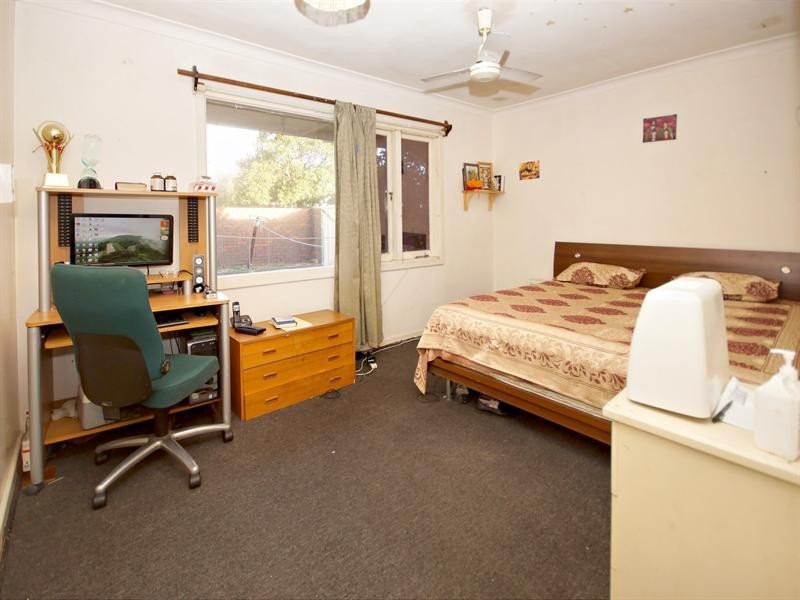 122 Balga Avenue, Balga WA 6061