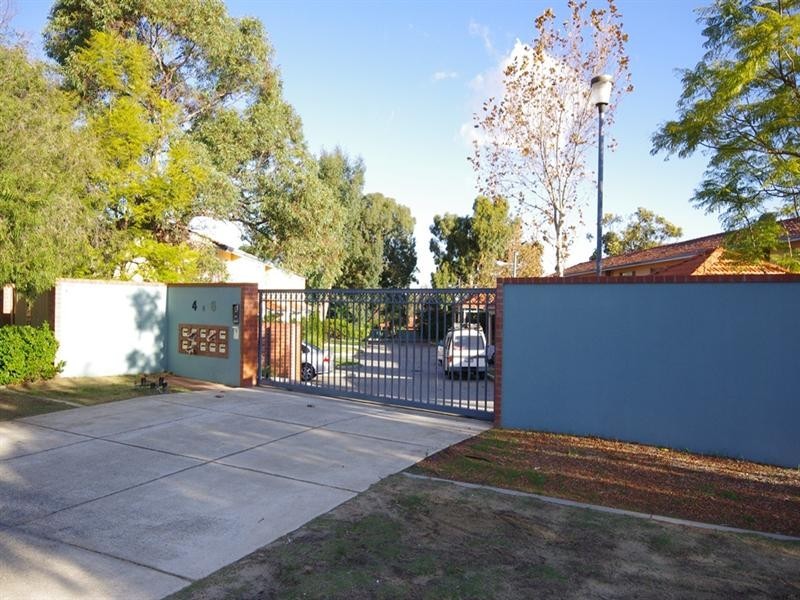 6b Casserley Avenue, Girrawheen WA 6064