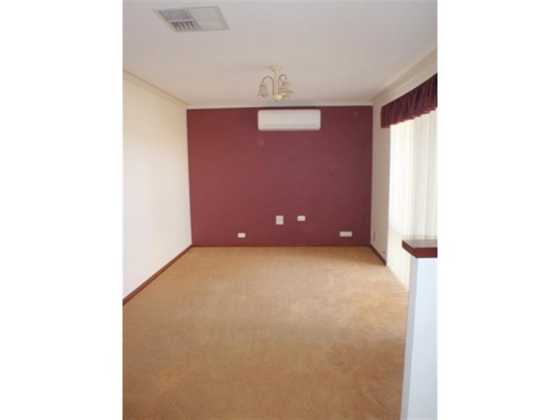 12 Missouri Court, Beechboro WA 6063