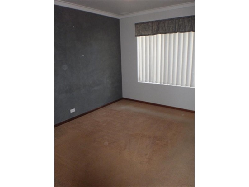 12 Missouri Court, Beechboro WA 6063