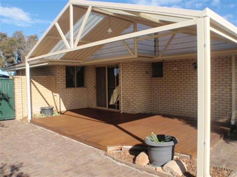 12 Missouri Court, Beechboro WA 6063