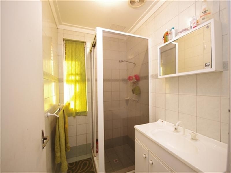 10 Bendix Way, Girrawheen WA 6064