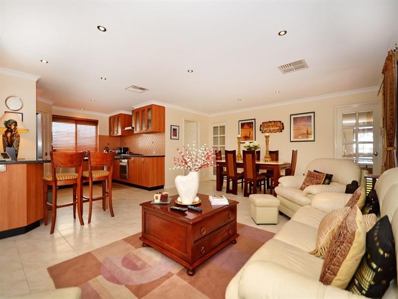 6 Leyte Lane, Dianella WA 6059