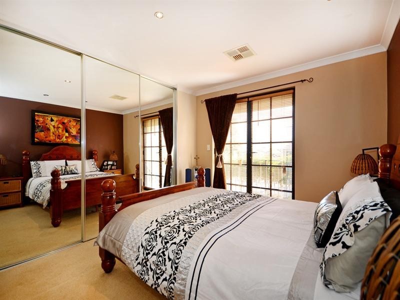 6 Leyte Lane, Dianella WA 6059