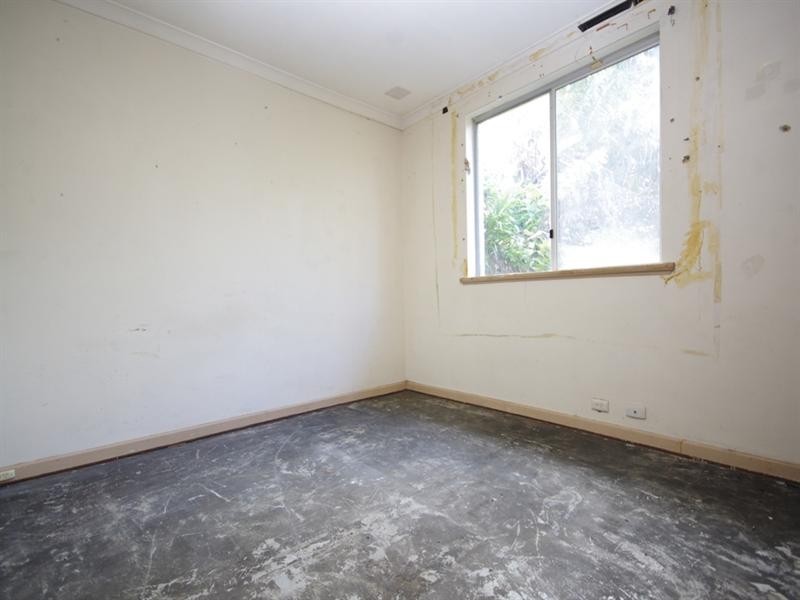 410 Flinders Street, Nollamara WA 6061