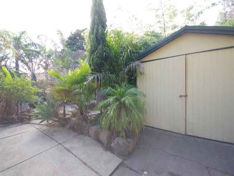 410 Flinders Street, Nollamara WA 6061