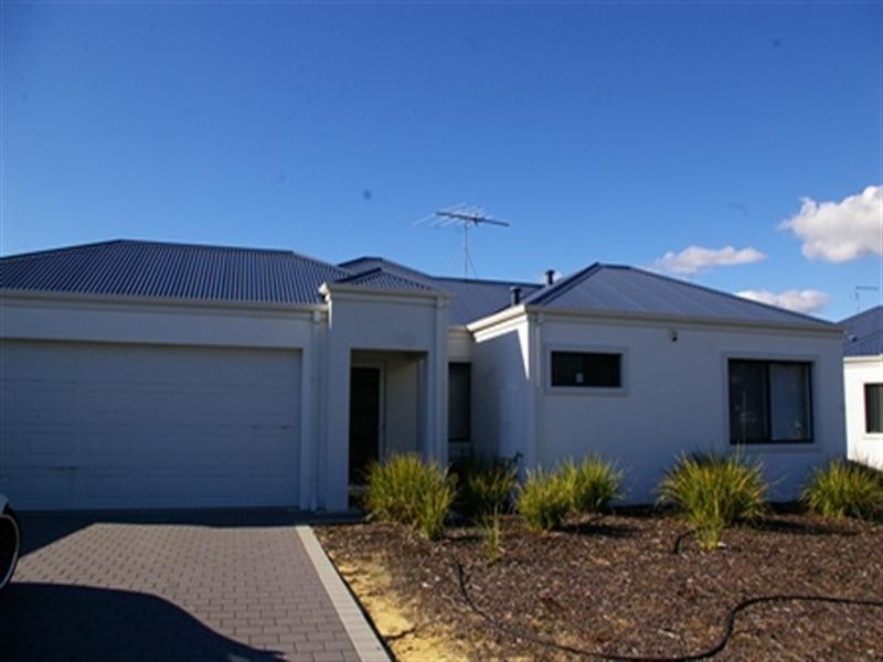 2D Modena Place, Balga WA 6061