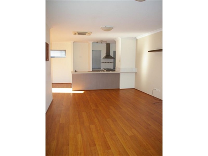 2D Modena Place, Balga WA 6061