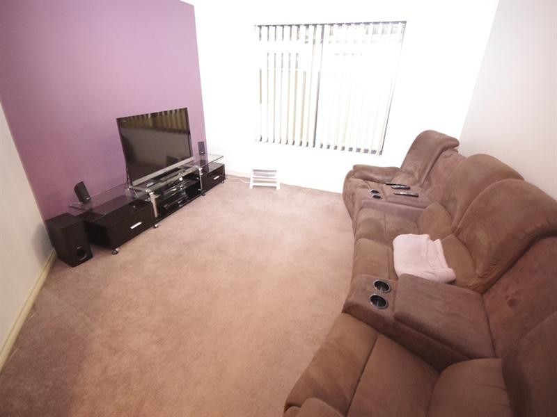 120 Elliot Road, Hocking WA 6065