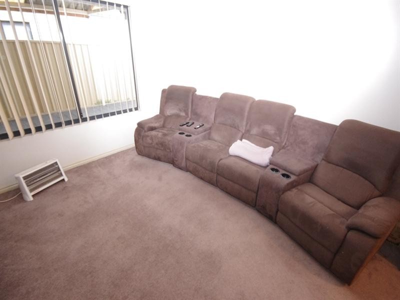 120 Elliot Road, Hocking WA 6065