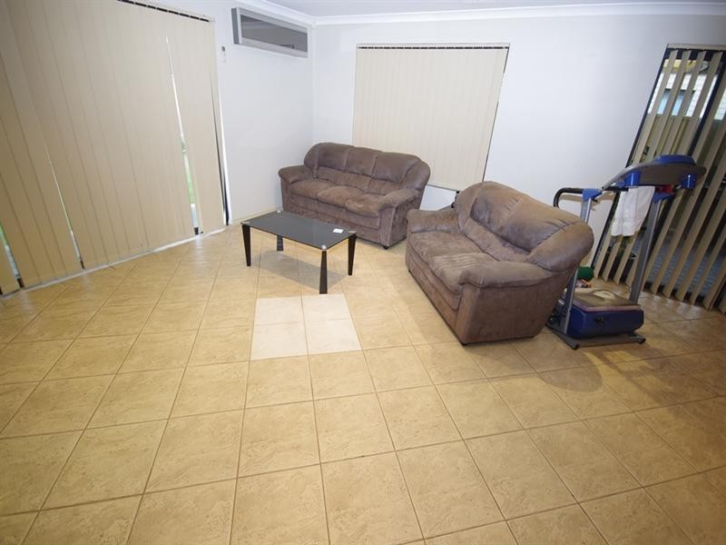 120 Elliot Road, Hocking WA 6065