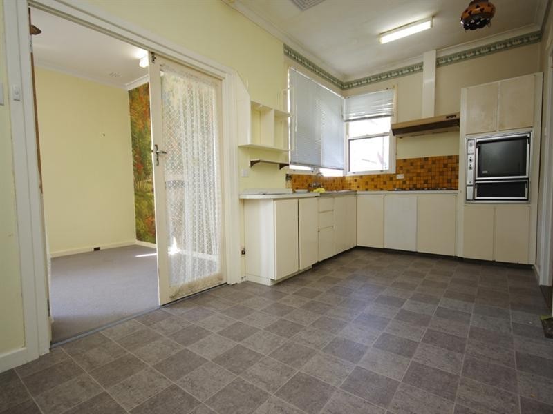 38 Culloton Crescent, Balga WA 6061