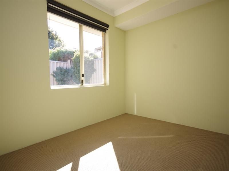 5D Oakney Avenue, Nollamara WA 6061